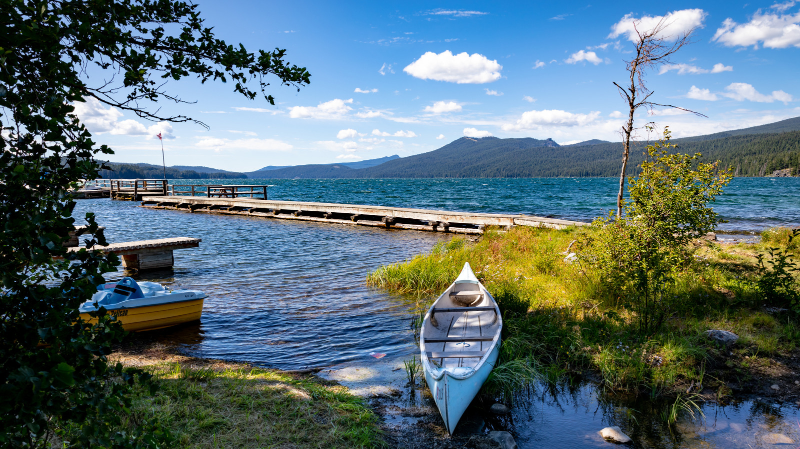 Oregon's Giant Cascade Mountain Lake Is A Forest Beauty With Trophy Fishing, Camping, And Family Fun
