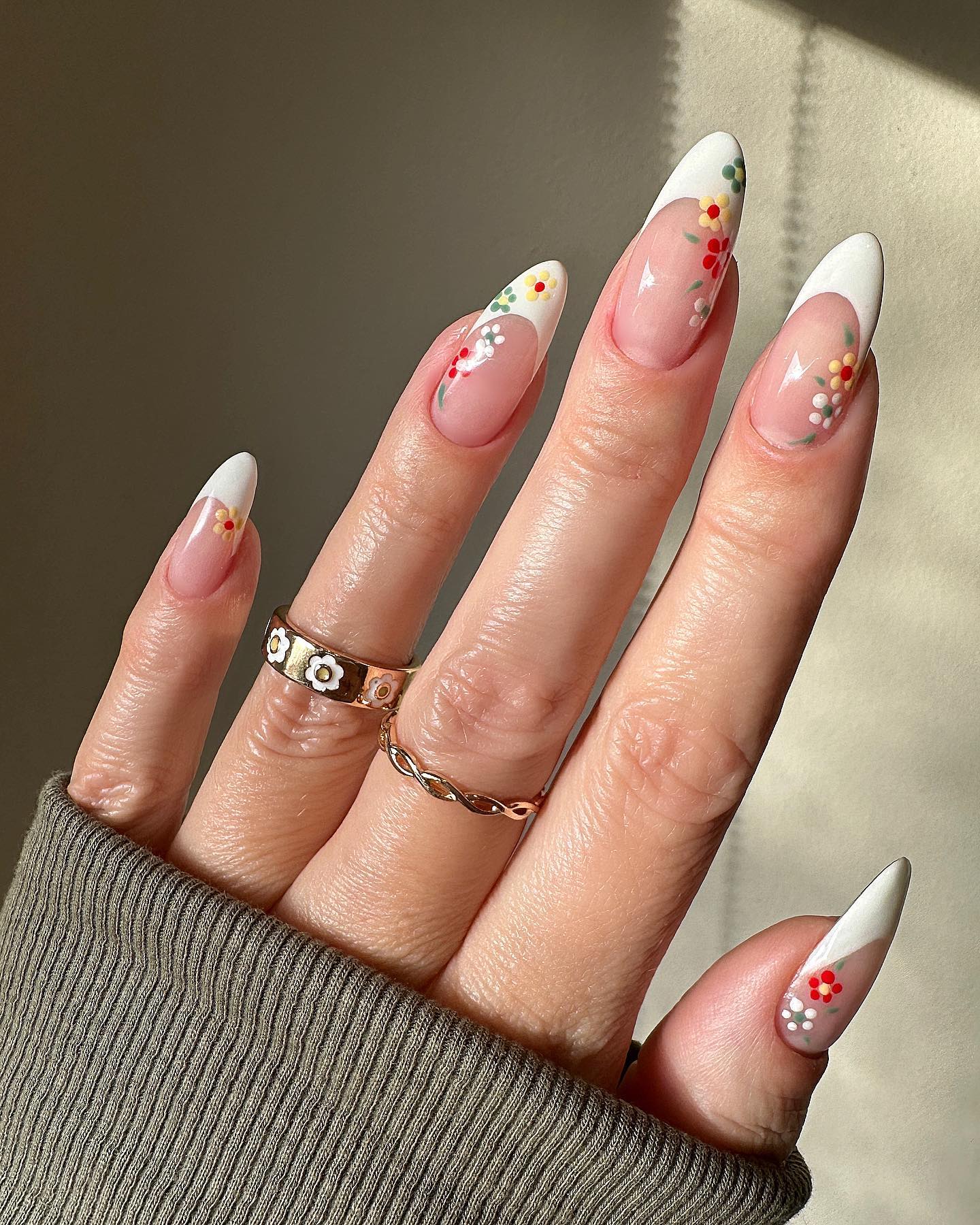 white nail ideas 