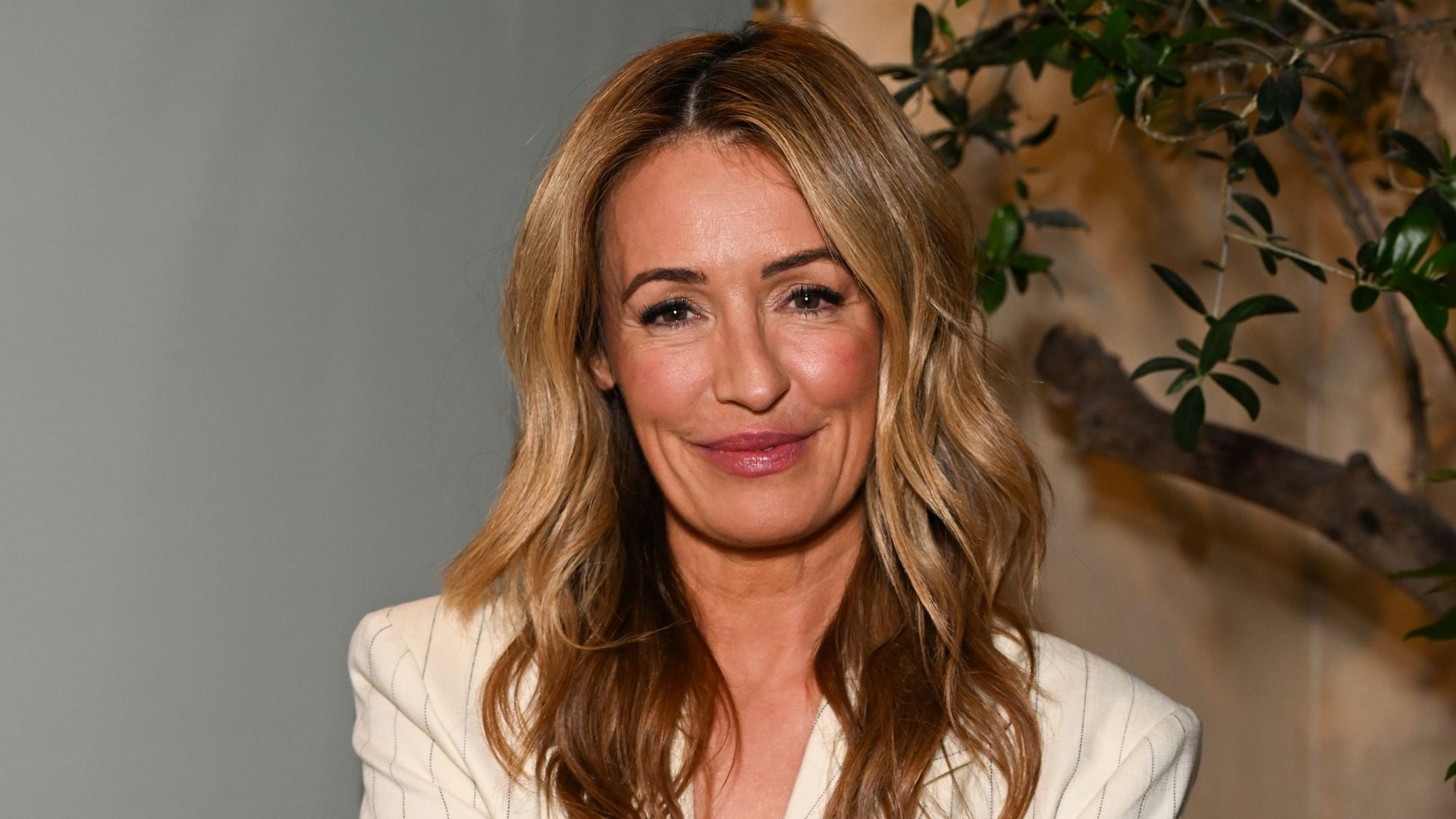 Cat Deeley's two-step eye makeup is so chic and easy