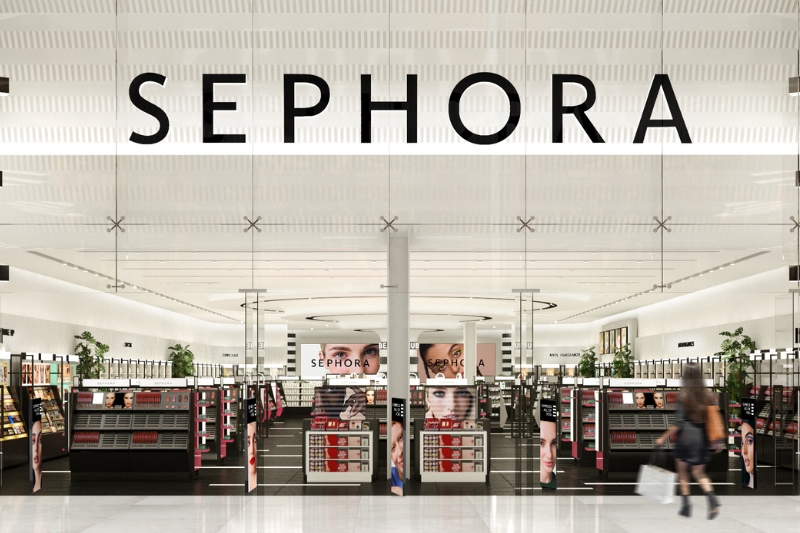 Sephora UK pilots facial differences training with in-store beauty advisors
