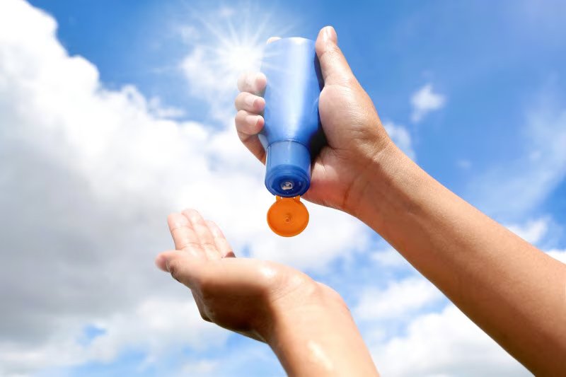 Sunscreen Use and Vitamin D Deficiency: Experts Clarify Risks