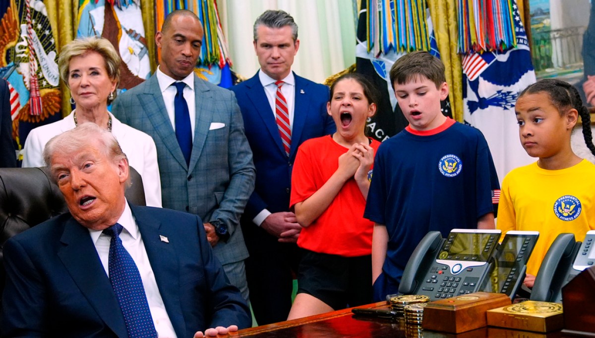 Trump rants to children about war during youth fitness signing