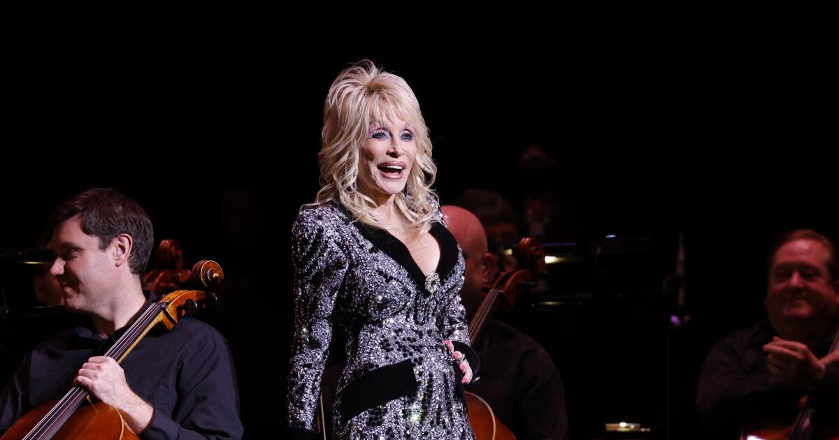 Dolly Parton discloses issues with her immune and digestive systems