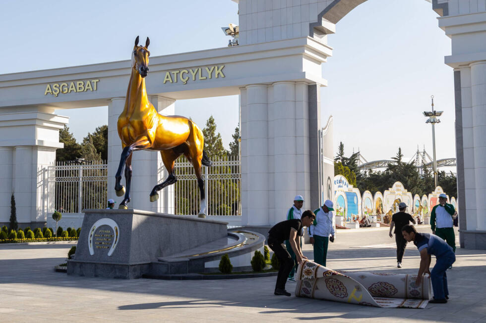 A statue of an Akhal-Teke stallion sits at an equestrian complex in the Turkmen capital of Ashgabat on April 25, 2026