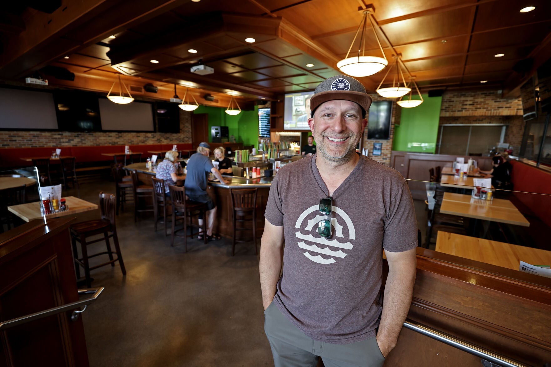 Biz Buzz: 7 Hills opens Dubuque tap house; Platteville Thrift Shop expands; Fitness gym opens in Potosi – BizTimes.biz