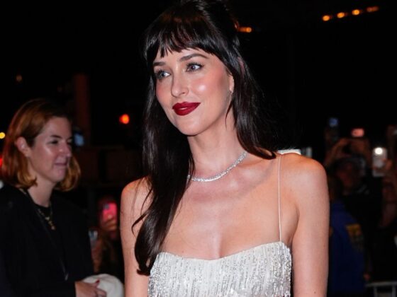 Dakota Johnson's Red Carpet Glow is By This Mom-Loved Brand